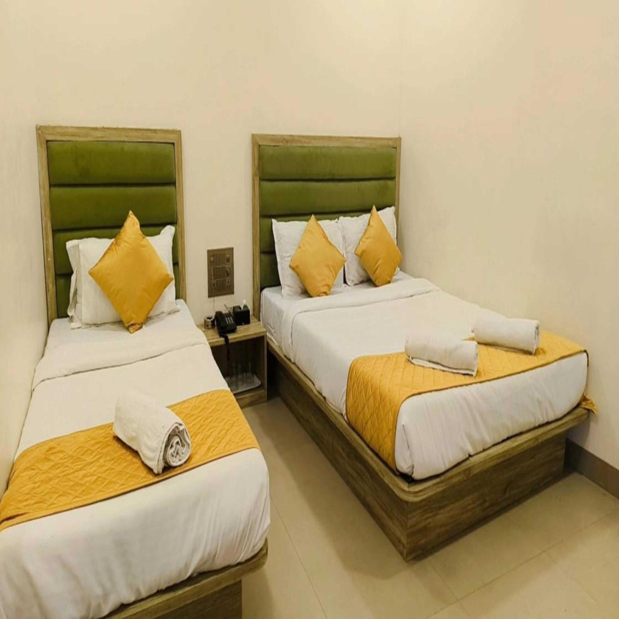 Hotel Pride Suites - Kurla West Mumbai  Buitenkant foto